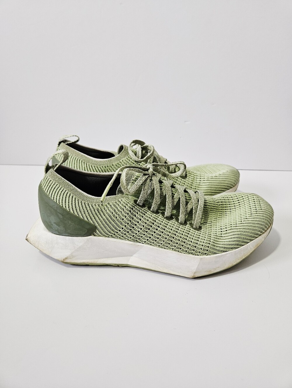 Allbirds Tree Flyer 1 Running Shoes Womens Size 9.5 Green